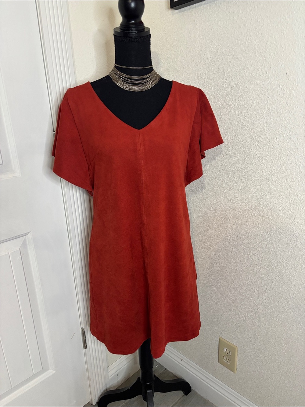 Cato V-Neck Shift Dress — Burnt Orange